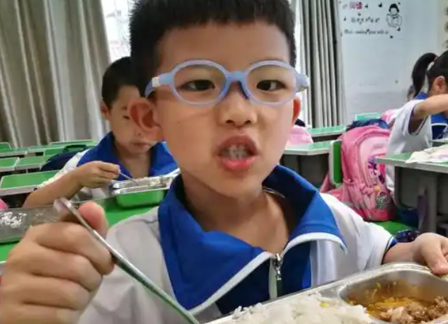 提高群众对教育的取得感和满意度加快完成教育高质量跨越式开展 提高群众对教育的取得感和满意度加快完成教育高质量跨越式开展